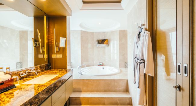 BANGKOK, THAILAND - AUGUST 12 2016: Beautiful luxury bathroom interior decoration in Hotel